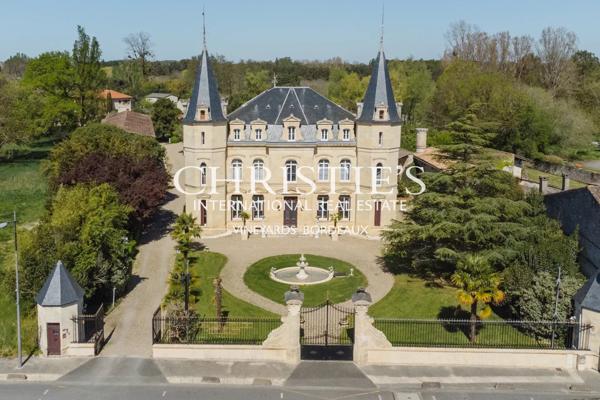 Château hôtelier et touristique à 40 min de Bordeaux