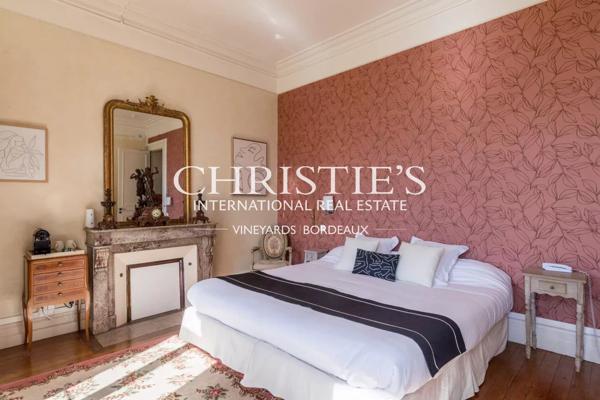 Château hôtelier et touristique à 40 min de Bordeaux