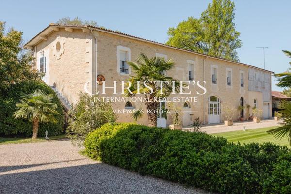 Château hôtelier et touristique à 40 min de Bordeaux