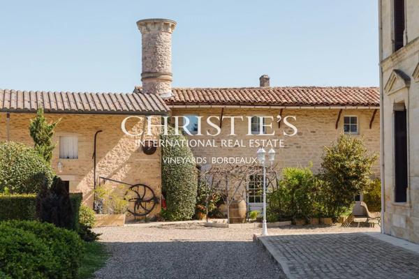 Château hôtelier et touristique à 40 min de Bordeaux