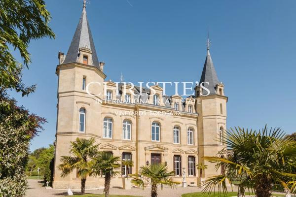 Château hôtelier et touristique à 40 min de Bordeaux