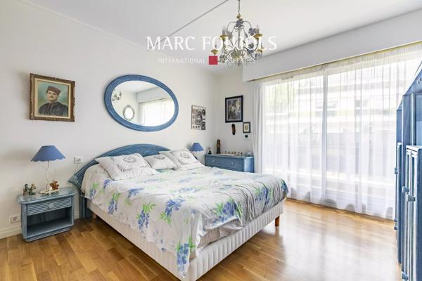 CHANTILLY GARE APPARTEMENT 2 CHAMBRES -BALCON