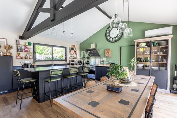 Havre de paix moderne à Biscarrosse ? Confort, espace et raffinement