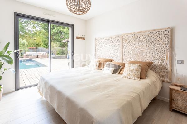 Havre de paix moderne à Biscarrosse ? Confort, espace et raffinement