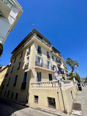 Nice (06200) PROMENADE des ANGLAIS (3 pièces avec une vue a 180° sur la mer!)