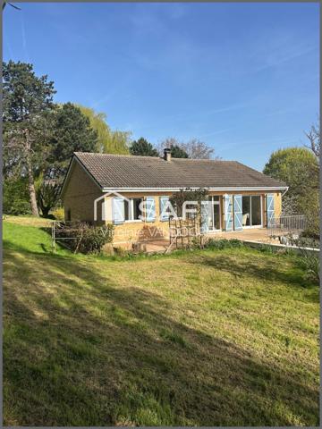 Villa lumineuse avec vue sur parc arboré