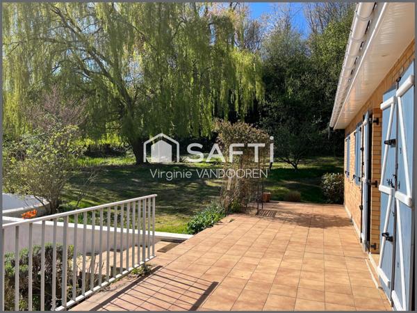 Villa lumineuse avec vue sur parc arboré