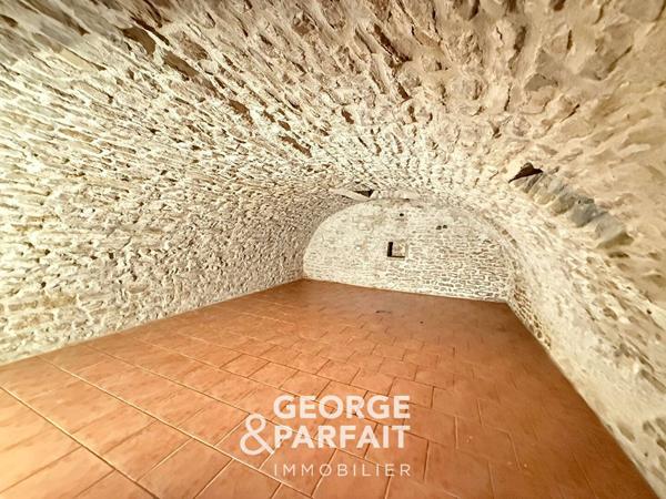 Maison ancienne proche Port Saint-Martin-de-Ré 9 pièces 196 m²