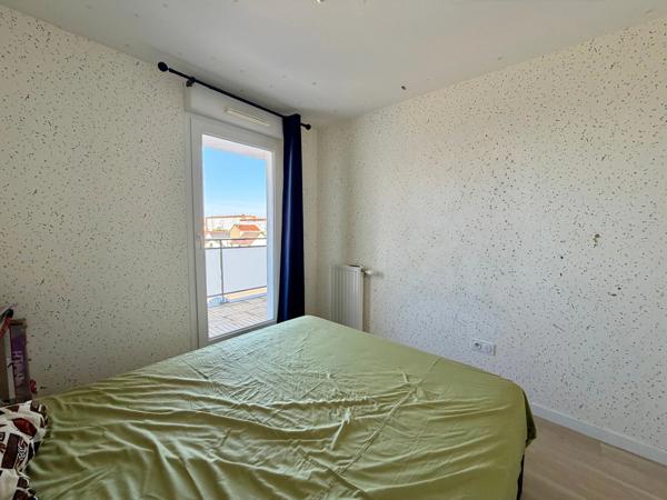 Magnifique 3 pièces traversant de 71 m² avec balcon, loggia, parking et cave