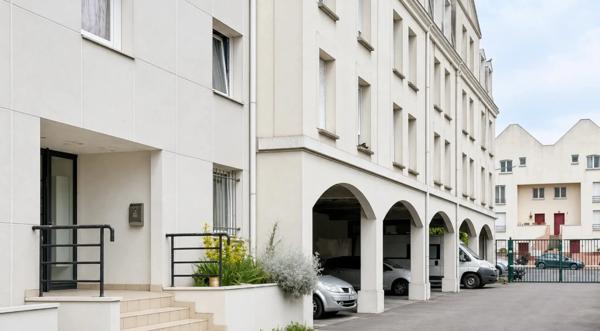 Appartement loué  à vendre 1 pièces CERGY (95)
