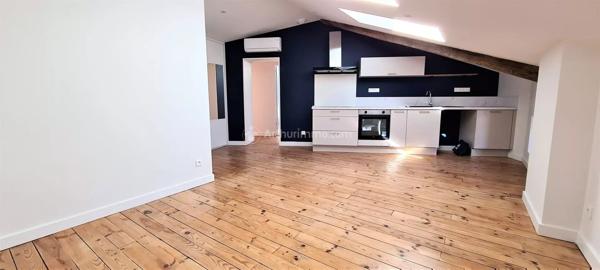 Location                                                      Appartement
                        
                     3 pièces                      45 m2                     à Albi
