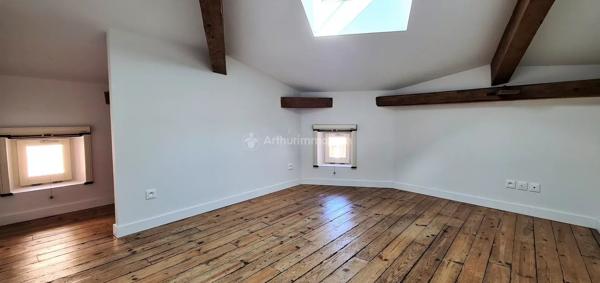 Location                                                      Appartement
                        
                     3 pièces                      45 m2                     à Albi
