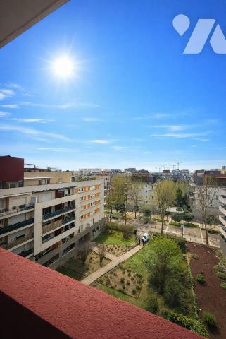 Appartement T3 avec terrasse et garage