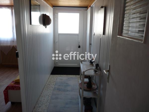 Maison
         4 pièces
        - 130 m² 168 000 € *