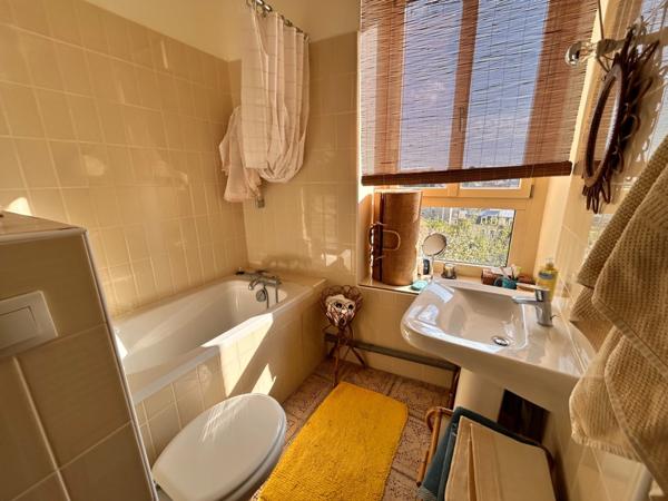 🏡 Rare à la vente – RDC avec jardin, terrasses et vue panoramique – Boulogne-sur-Mer