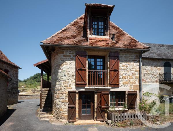 Maison à vendre  4 pièces - 110 m 2   BEYNAT  - 19