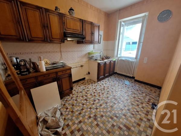 Maison à vendre  4 pièces - 110 m 2   BEYNAT  - 19