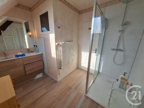 Maison à vendre  4 pièces - 110 m 2   BEYNAT  - 19