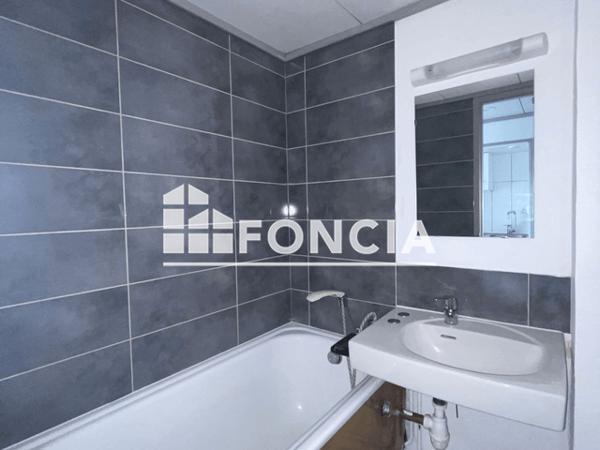 Location Studio 17.57 m² - RUE DU VIVARAIS Vandoeuvre Les Nancy 54500
