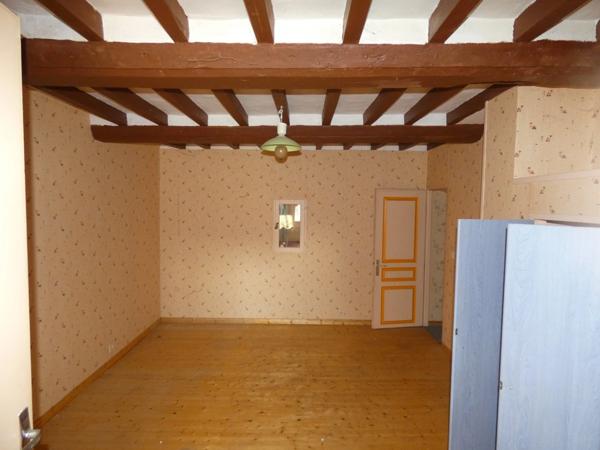 Maison à vendre 6 pièces proche de FALAISE (14) de 109 m² habitables