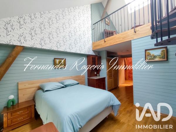 Immeuble à vendre 270 m² Engenville