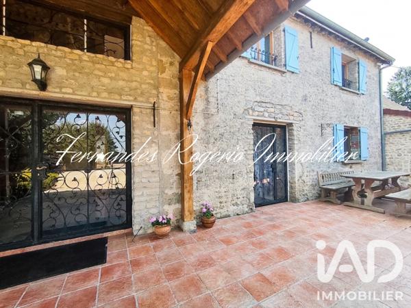 Immeuble à vendre 270 m² Engenville