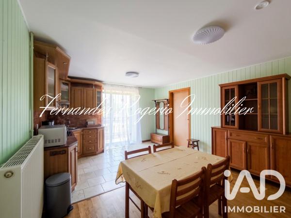 Immeuble à vendre 270 m² Engenville