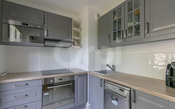 Appartement à vendre    4 pièces • 76,86 m2 Sucy-en-Brie