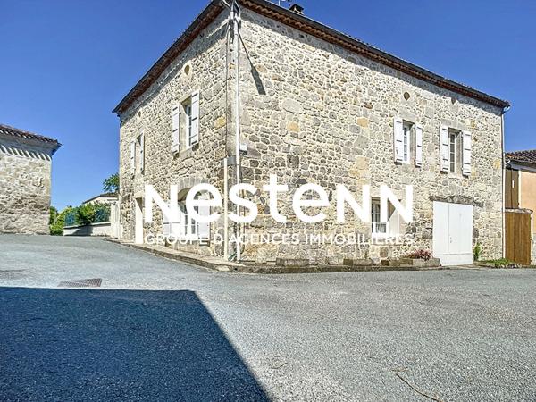 A vendre superbe maison de village en pierres, 4 chambres, avec jardin et grand garage