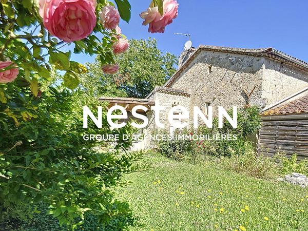 A vendre superbe maison de village en pierres, 4 chambres, avec jardin et grand garage
