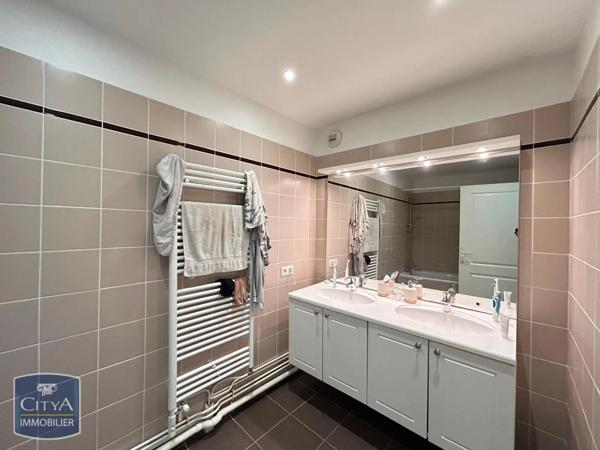 Appartement à louer 4 pièces 102.1m² Saint-Dizier (52100)