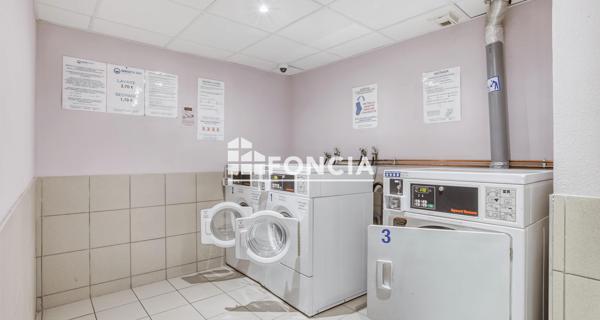 À vendre Studio 19.77 m² - Villeurbanne 69100