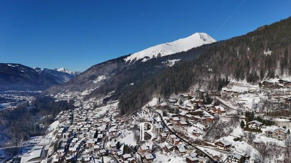 Morzine, Terrain constructible  1 472 m² à vendre
