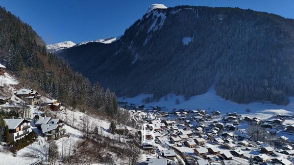 Morzine, Terrain constructible  1 472 m² à vendre