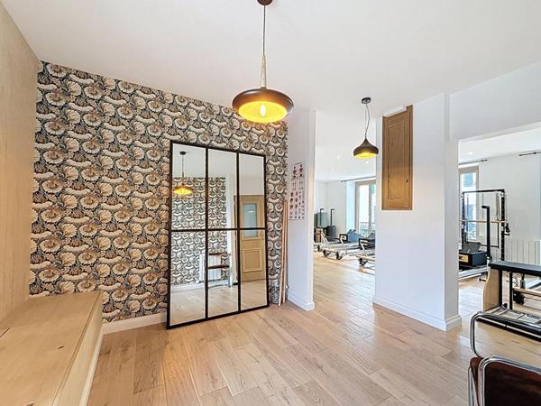 AURAY CENTRE Superbe appartement T4, 2 chambres, de 123,82 m²