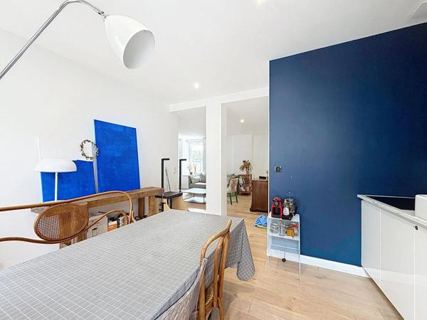 AURAY CENTRE Superbe appartement T4, 2 chambres, de 123,82 m²