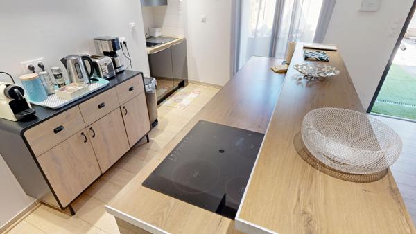 CARCASSONNE, Maison de charme au pied de la cité médiévale