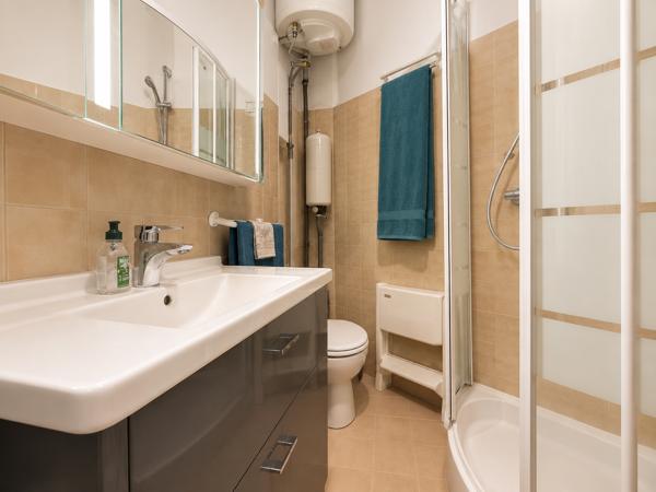 Studio 18,34 m² — Quartier Latin — Immeuble Haussmannien — Cave Paris (75005)