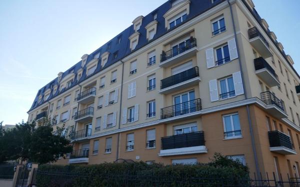 Appartement à louer    2 pièces • 45,80 m2 Franconville