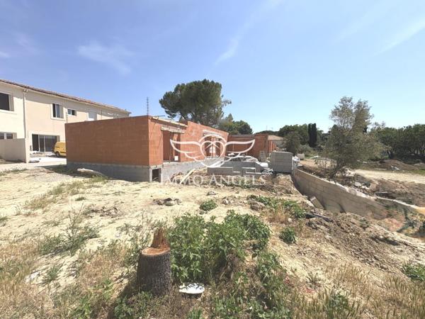 RARE TERRAIN DE 290 M² CONSTRUCTIBLE AU COEUR D'UN SECTEUR RECHERCHE