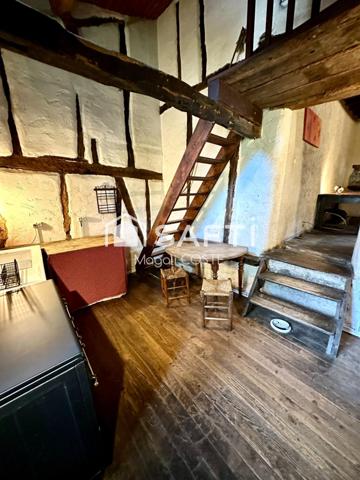 Petite maison en pierre pleine de charme