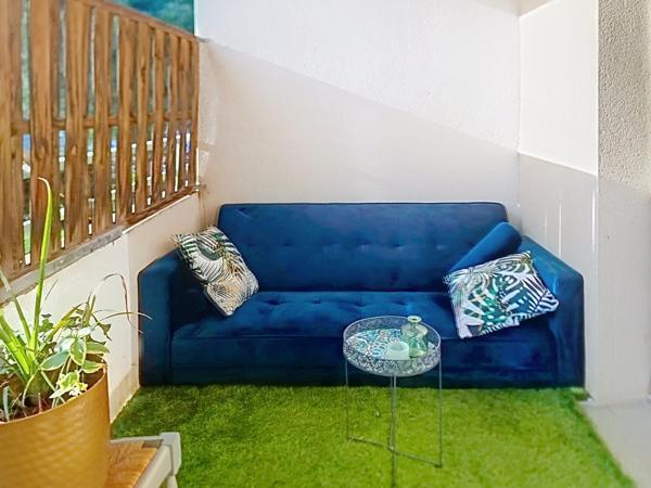 CHARMANT T2 TRES LUMINEUX DANS RESIDENCE SECURISEE PORTET/GARONNE