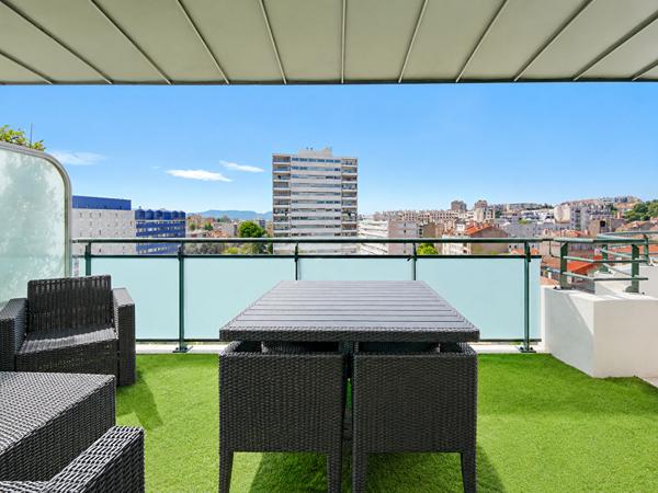 T4 dernier étage avec terrasse - Quartier des Chartreux (13004 Marseille)