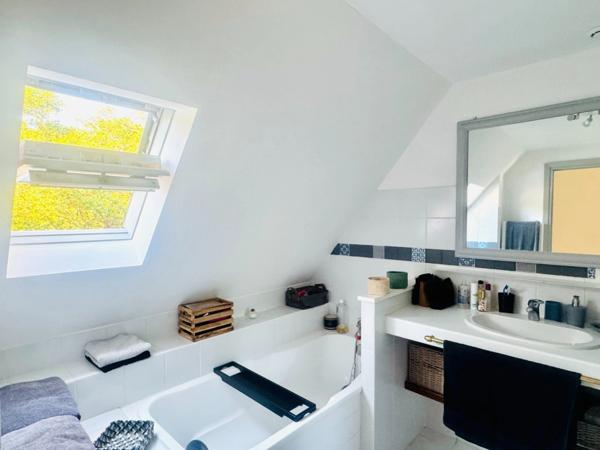 SAINT ANDRE DES EAUX-MAISON 4P DE 79M2-AVEC TERRASSE ET JARDIN-PISCINE