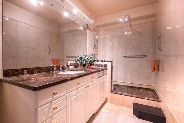 LES JARDINS D'ARCADIE ALLERAY / ARCADIE PARIS 15ème - 2 PIECES - GRANDE TERRASSE - ETAGE ELEVE - 1 CHAMBRE - 64.5 m2 - RESIDENCE SENIOR Investissement/Retraite