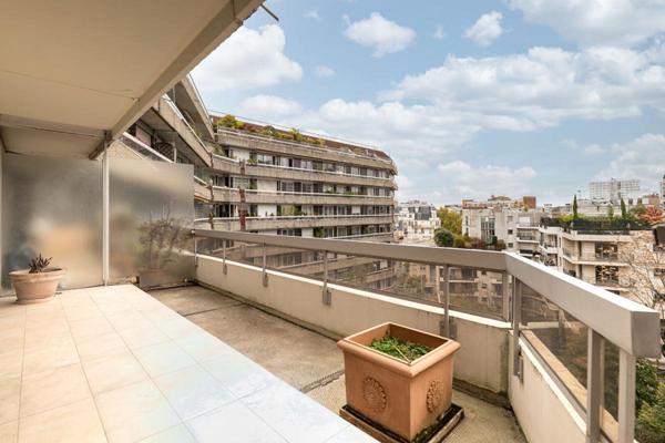 LES JARDINS D'ARCADIE ALLERAY / ARCADIE PARIS 15ème - 2 PIECES - GRANDE TERRASSE - ETAGE ELEVE - 1 CHAMBRE - 64.5 m2 - RESIDENCE SENIOR Investissement/Retraite