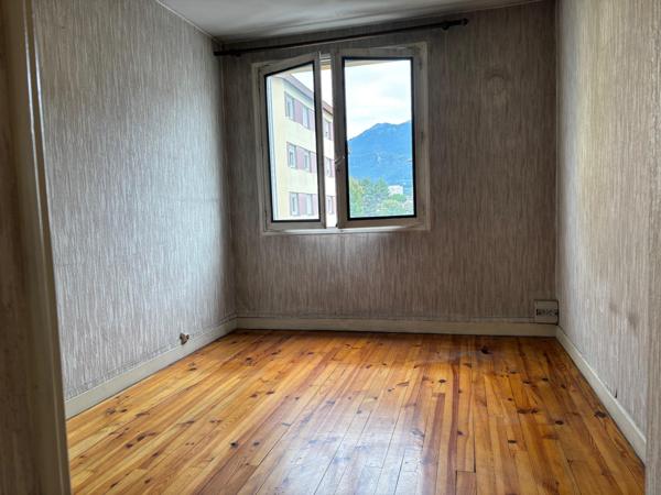 Vente / Appartement T4
