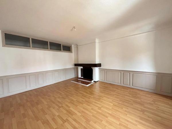 Appartement à louer 3 pièces 91.57m² Delle (90100)