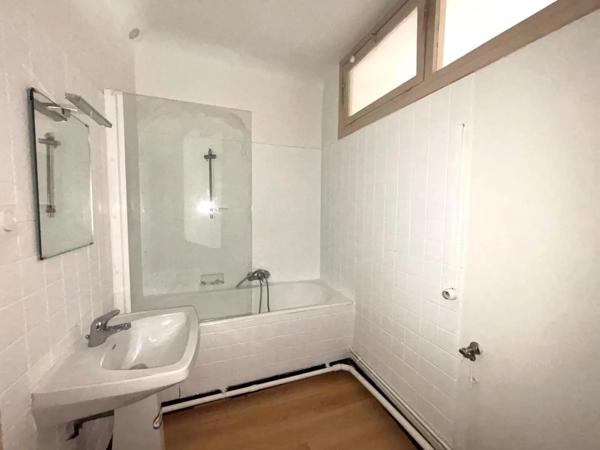 Appartement à louer 3 pièces 91.57m² Delle (90100)
