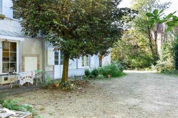 Maison à vendre 294 500 € Saint-Yrieix-la-Perche 10 p 364 m² DPE E